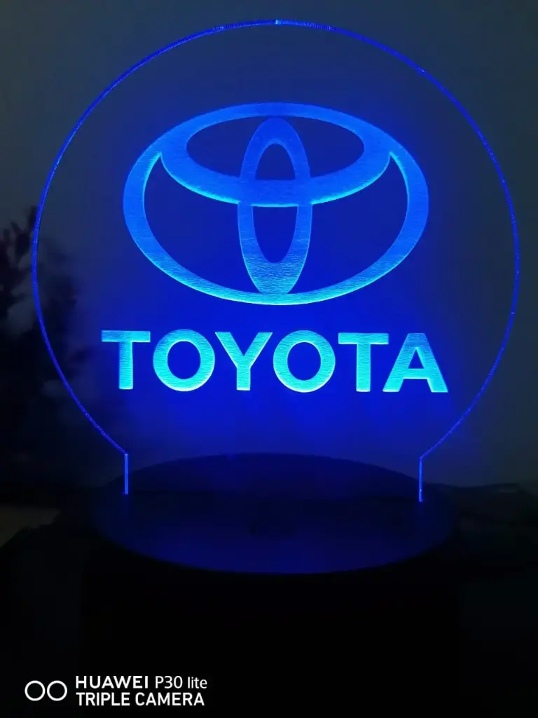 Toyota - Led Lamp - Engraving (15cm)